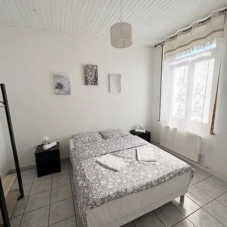 Horse House Calm And Nature Near Motorway And Basel *